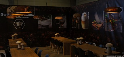 koffieboon hanglamp in multiplex met esdoorn hout, perfecte verlichting voor een koffieshop, bar